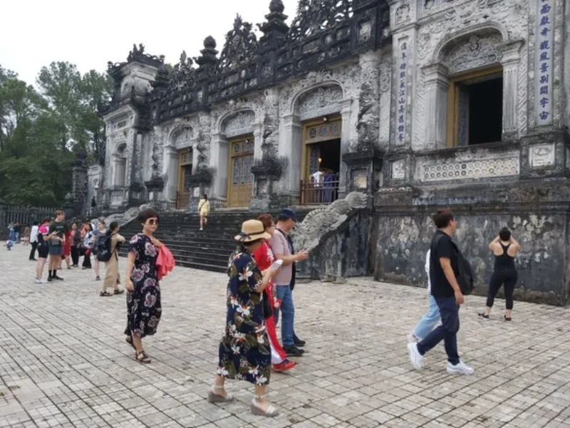 READING PRACTICE #18: Giám sát khách du lịch đến Việt Nam có nguy cơ cao nhiễm virus corona